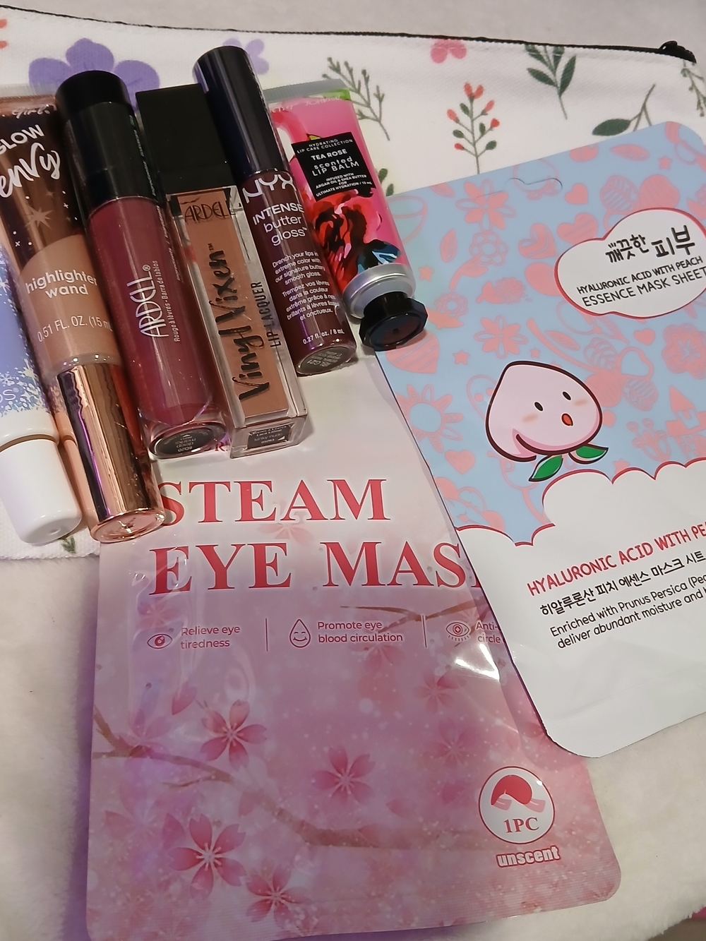 9 Pc Bundle Lippies, Highlighter, Balm, Eyes & Face Masks & Cosmetoc Bag